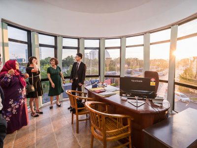 Legal consultation office